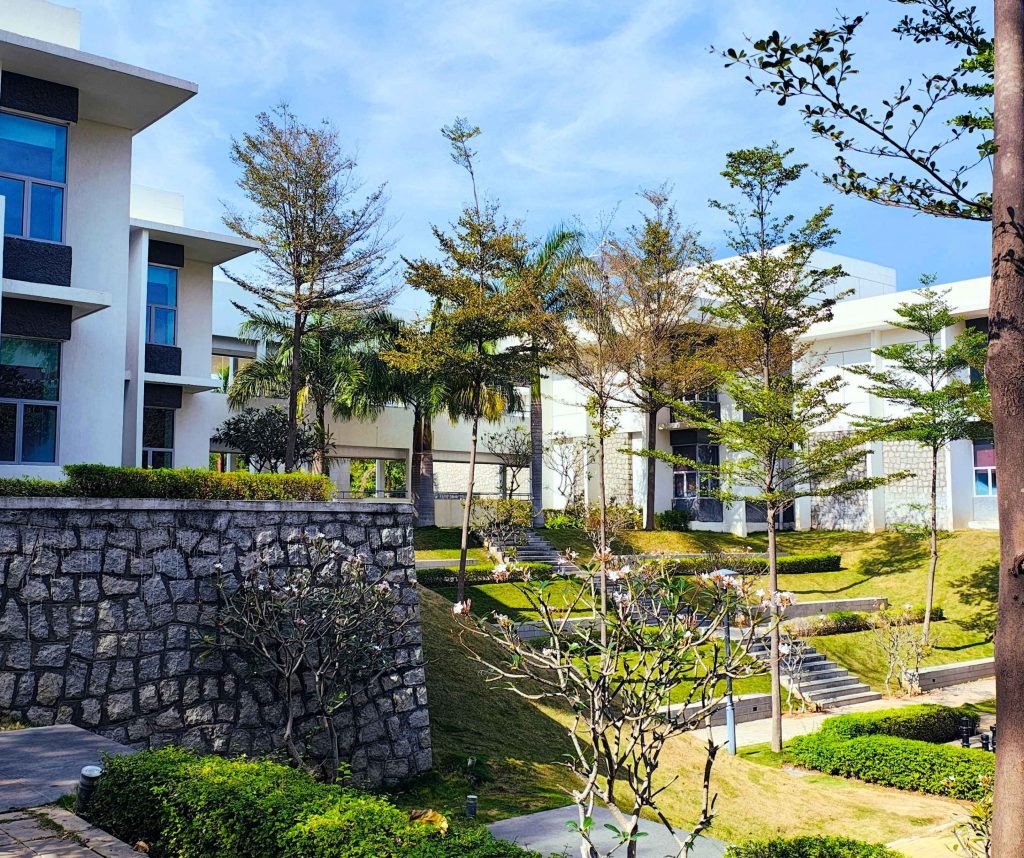 Gartenpflege und Außenanlagen in der WEG – eine Frage der Zuständigkeit weg30 (5)